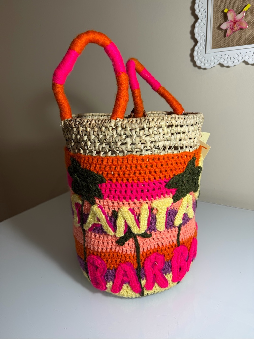 Le tube: Crochet Straw Bucket Bag